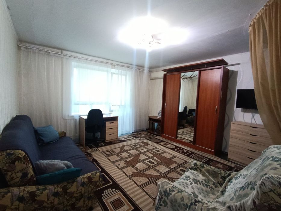 Сдам 1к. Калиновая/Янтарная 9/10  кирп.дома с техникой