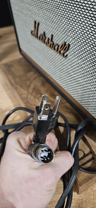 Zasilacz commodore 117V