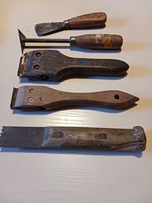 Stare narzędzia   .