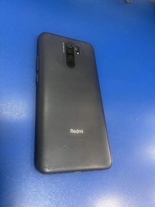 Телефон hiaomi  redmi 9/32 ГБ