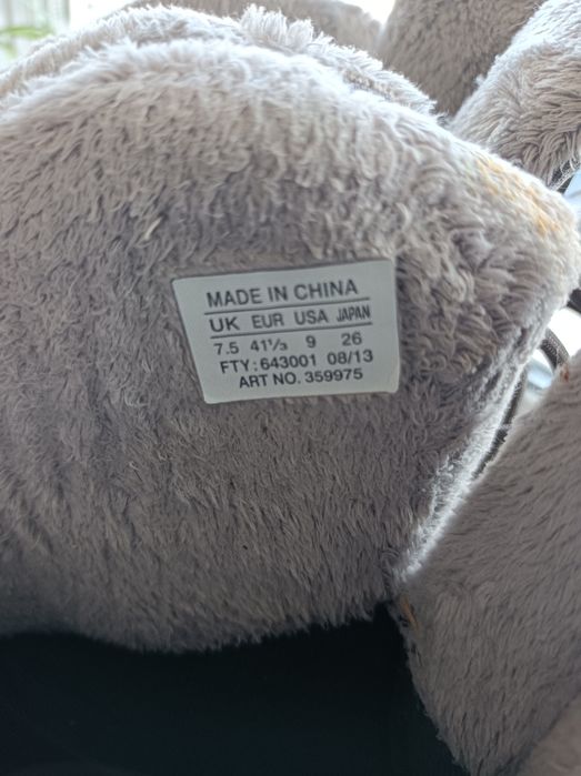 Salomon утеплені ботінки.