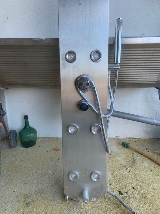 Tenho uma cluna de idro massagem para despachar rápidamente