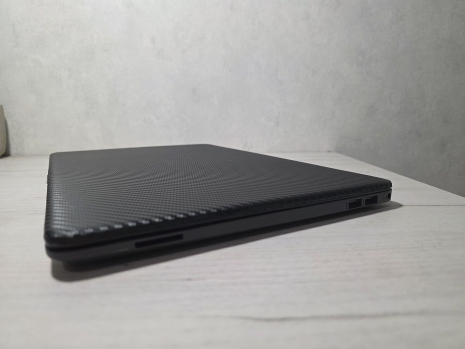 Потужний HP 250 G8 15.6 i5-1135G7 16GB/256GB FullHD IPS