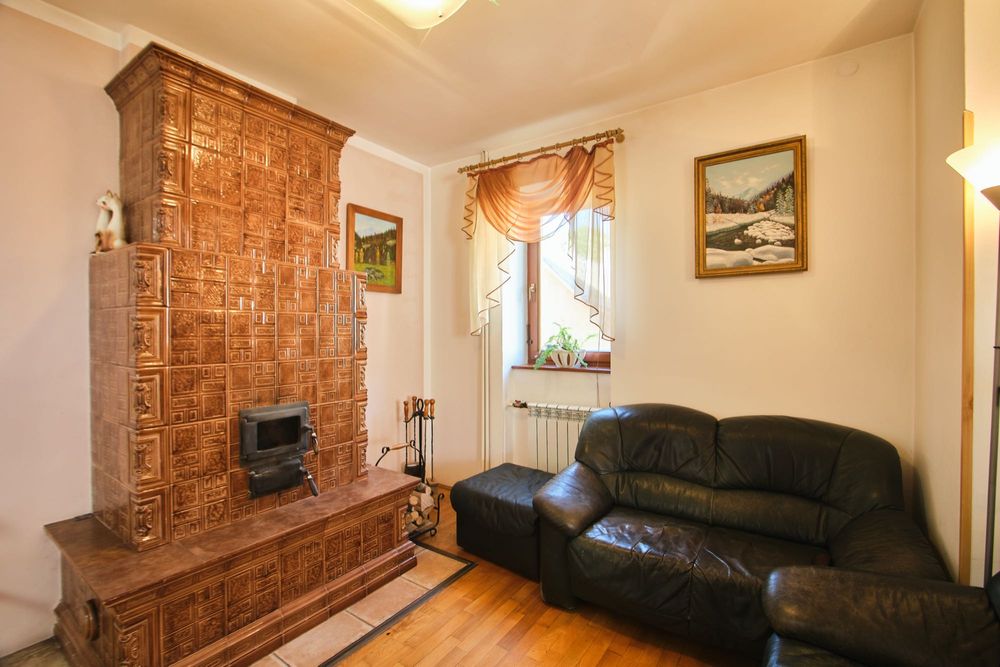 Будинок у Карпатах