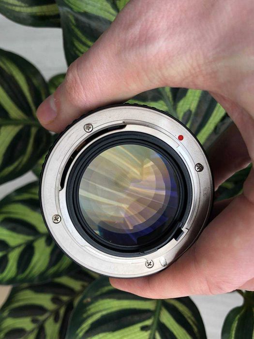 Об'єктив Revuenon 55mm f/1.2 MC