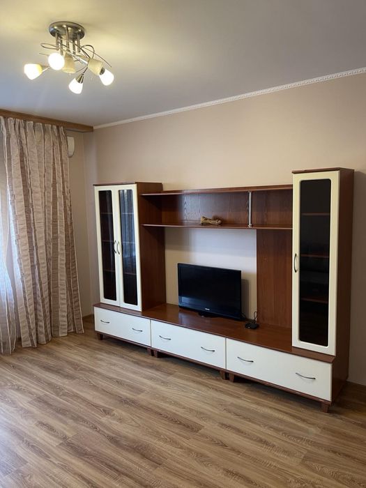 Новобудова в Центрі.Світло Не вимекають