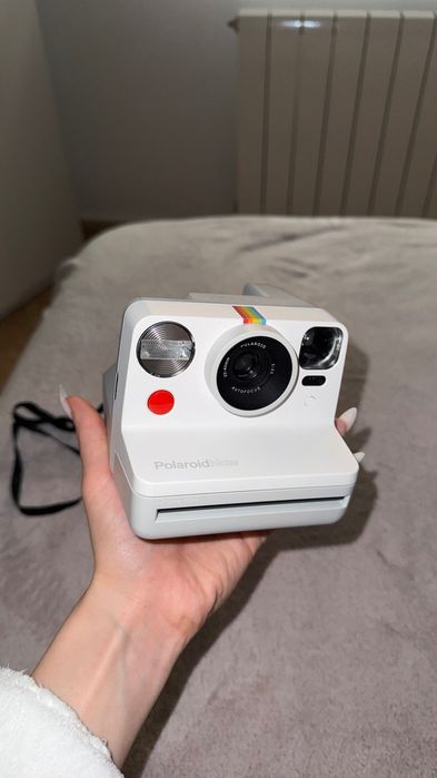 Миттєвий фотоапарат Polaroid Now