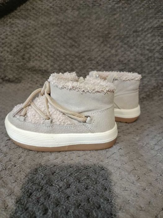 Взуття осінь демісезон 23 розмір