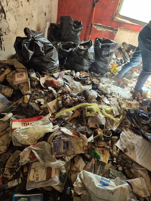 Wyburzenia • Sprzątanie • Wywóz odpadów – KOMPLEKSOWO