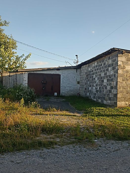 Гараж з цегли 9,5*5,5м +погріб