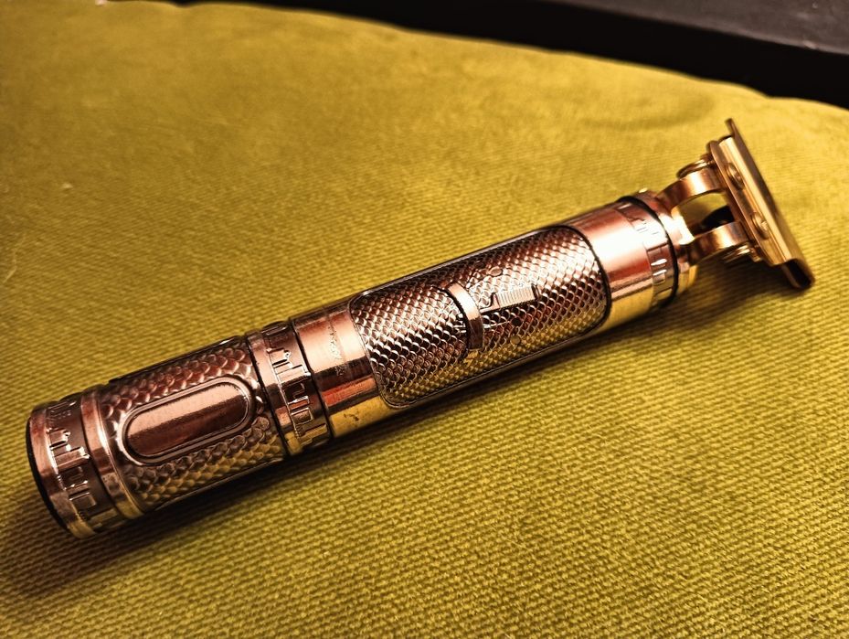 Bezprzewodowa maszynka do strzyżenia włosów i brody Vintage retro T9