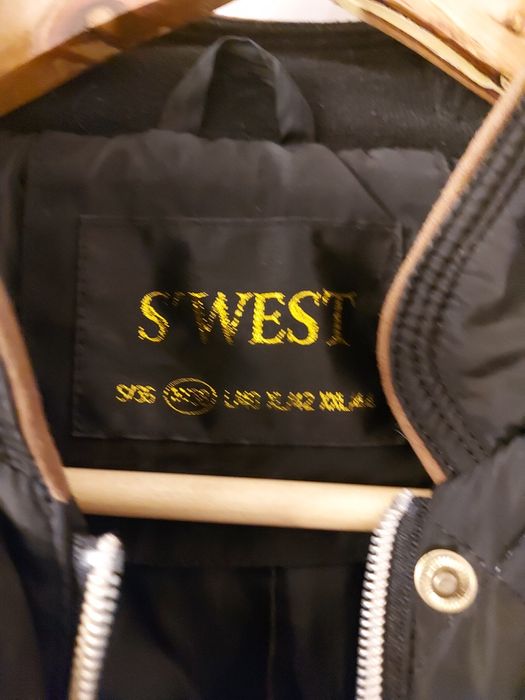 Kurtka damska.  374.