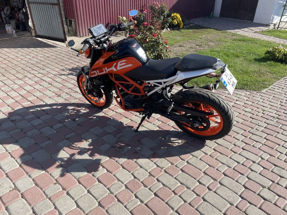 КТМдюк 390 гарний стан