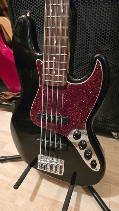Fender Jazz Bass Deluxe Mexico 2011 V active 5str