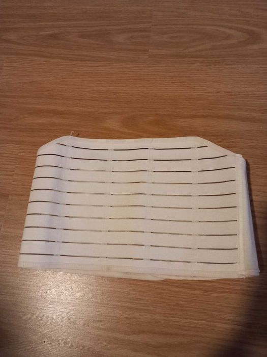 Cinta elástica lombar.