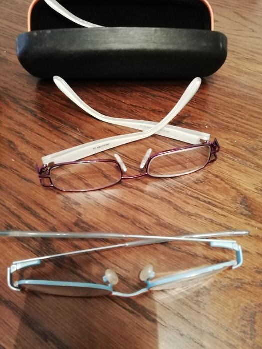Okulary, oprawki, dziecięce do lat 10 przypuszczalnie