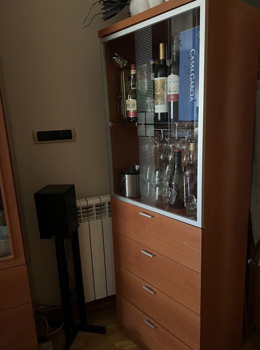 Conjunto de móveis de sala em madeira de cerejeira