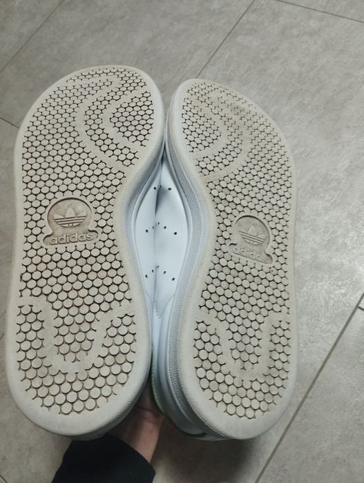 Кросівки 39 Adidas, Nike