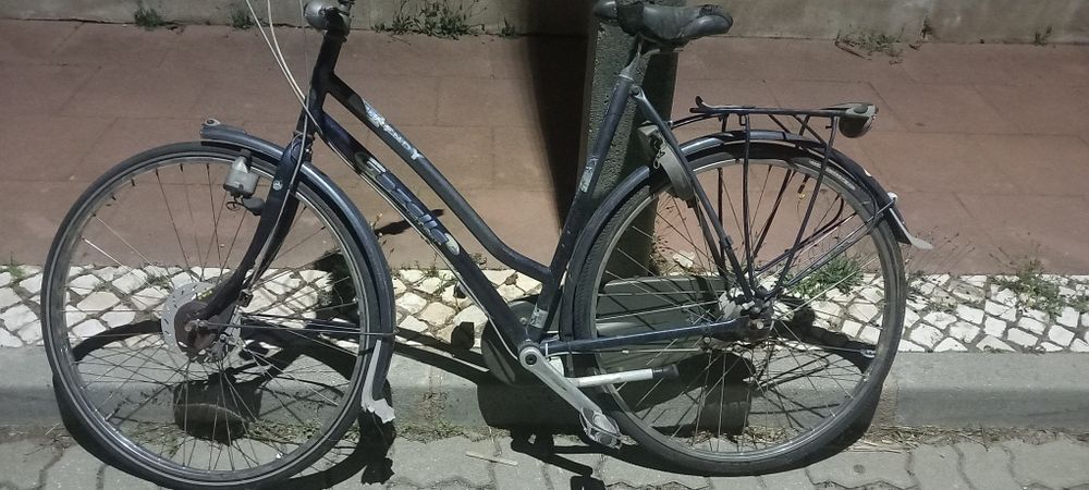 Compra uma bicicleta+duas ofereço
