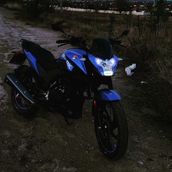 Мотоцикл Spark r32 200