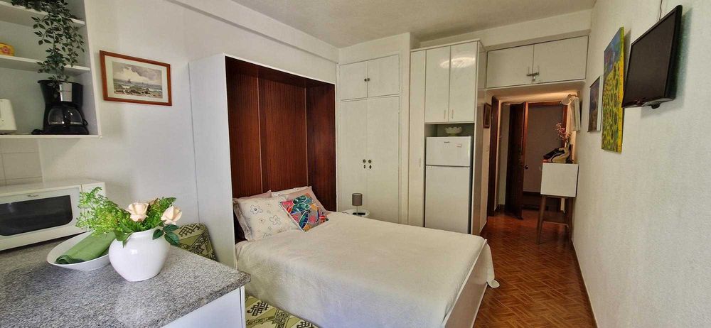 Apartamento T0 para férias com piscina em São Martinho do Porto