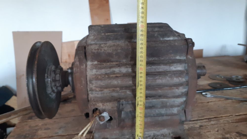 Продам Мотор 3 фазний