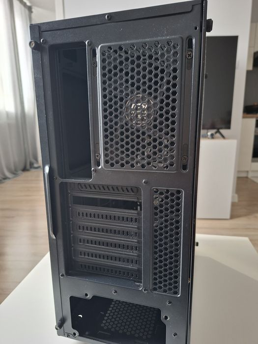 Obudowa MSI MAG Vampiric 100R