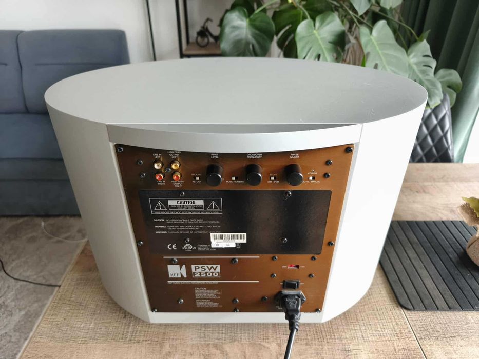 KEF PSW 2500 *szary*  Subwoofer aktywny 250 WATT (TOPOWY/zadbany)