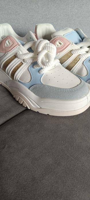 Biało-Niebieskie Sneakersy na Grubej Podeszwie z Brokatem Lenema