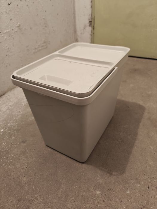 Kosz na śmieci ikea HALLBAR 22l