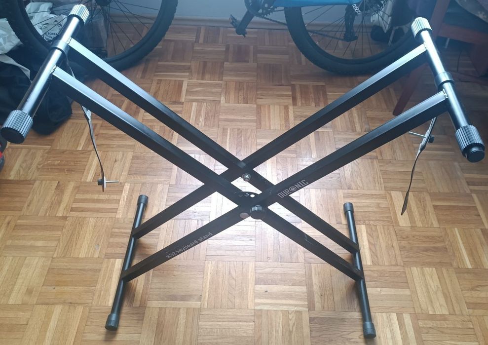Statyw Duronic KS2 keyboard stand