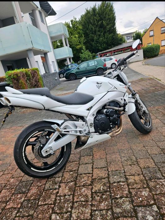 Продається Suzuki GSR 600