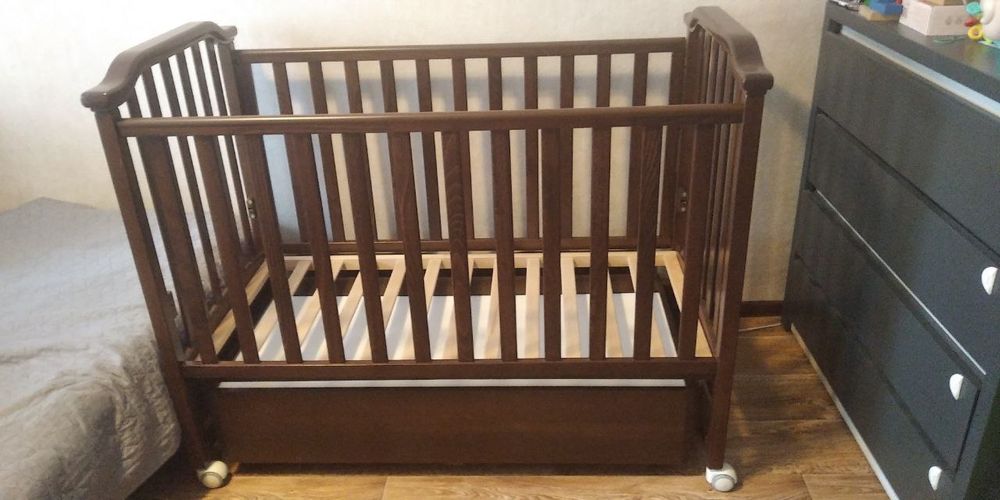 Детская кроватка Mioobaby