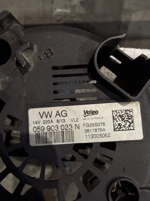 Сzęści do alternatora VW valeo regulato napięcia