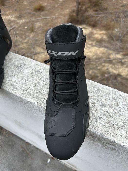 Botas IXON Gambler WP BLACK