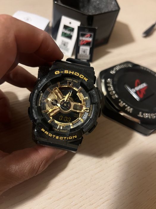Relógio Casio G-Shock / Baby-G BA-110 Preto e Dourado (Full Set) – Impecável