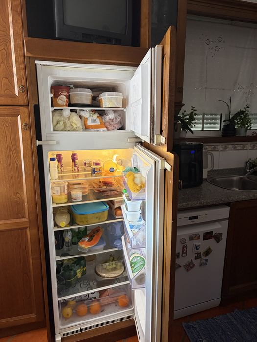 Cozinha completa. Não inclui eletrodomesticos