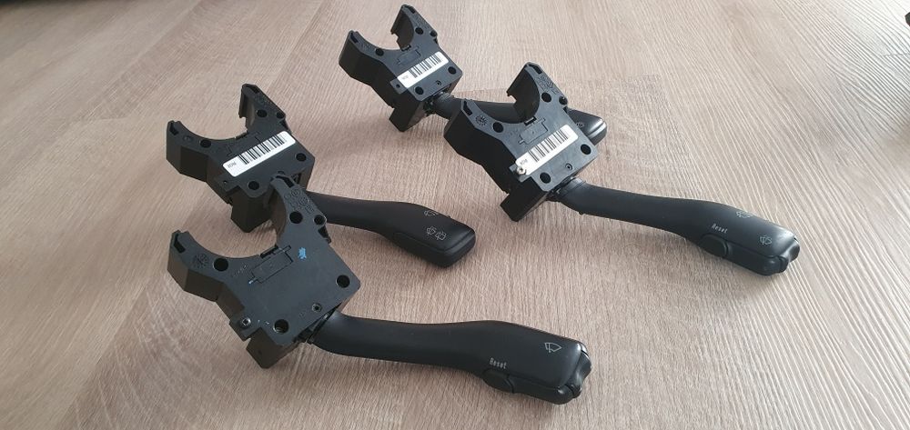 Vário material Volkswagen Golf iv / Bora