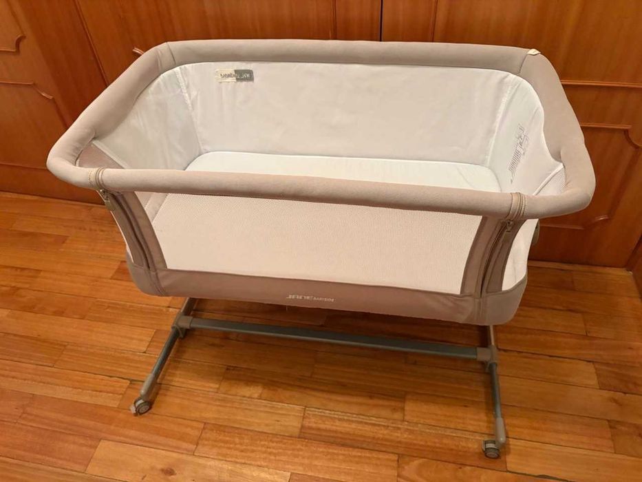 Berço Jané baby side (next to me) - 55€  (menor preço)
