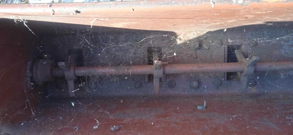 Трав'яні секції на сівалку сз 3.6 дві штуки