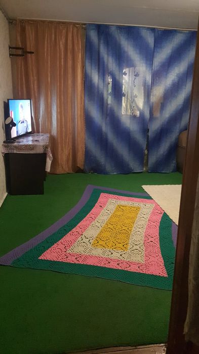 Однокімнатна квартира з газовим індивідуальним опаленням