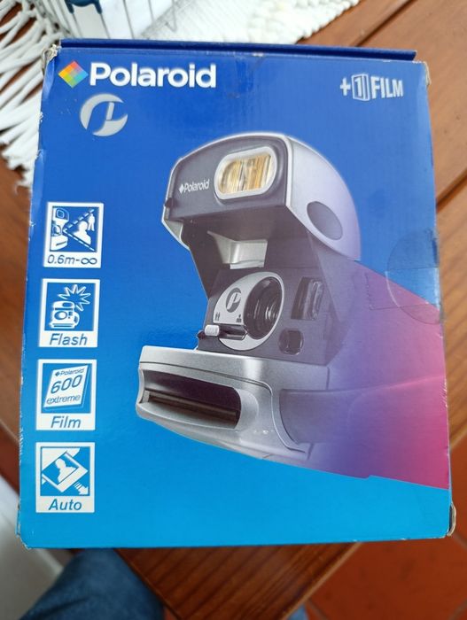 Polaroid Camera453338086140825602