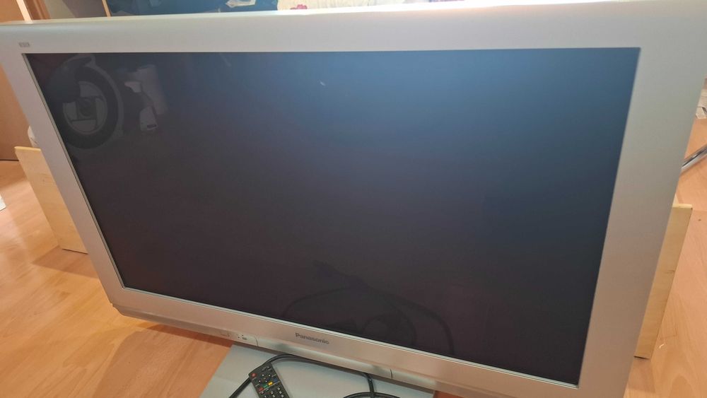 Telewizor Panasonic TH-42PZ8ES