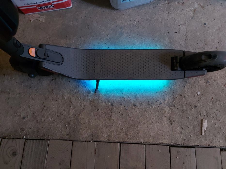 Електросамокат Segway Ninebot ES3 plus