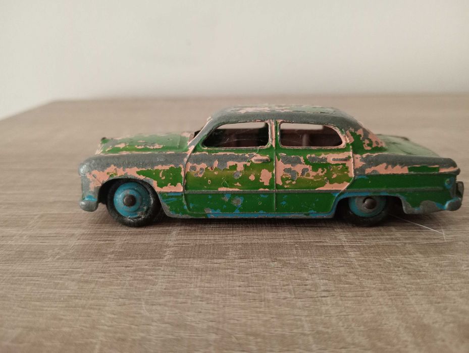 Miniatura Dinky Toys