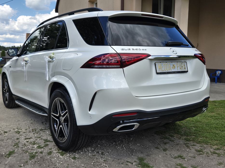 A auto do Slubu Mercedes GLE