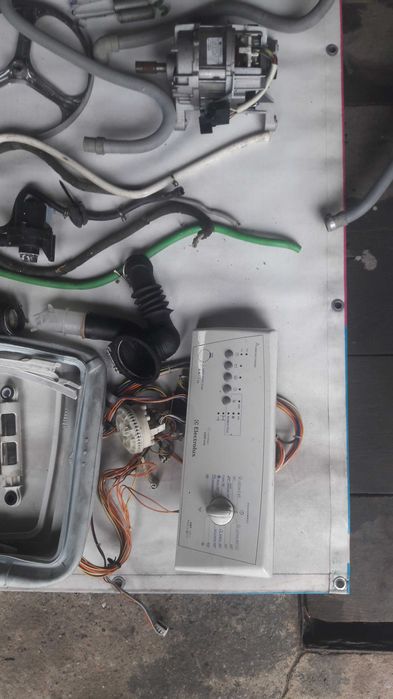 Części do pralki Bosch i Elektrolux 1000