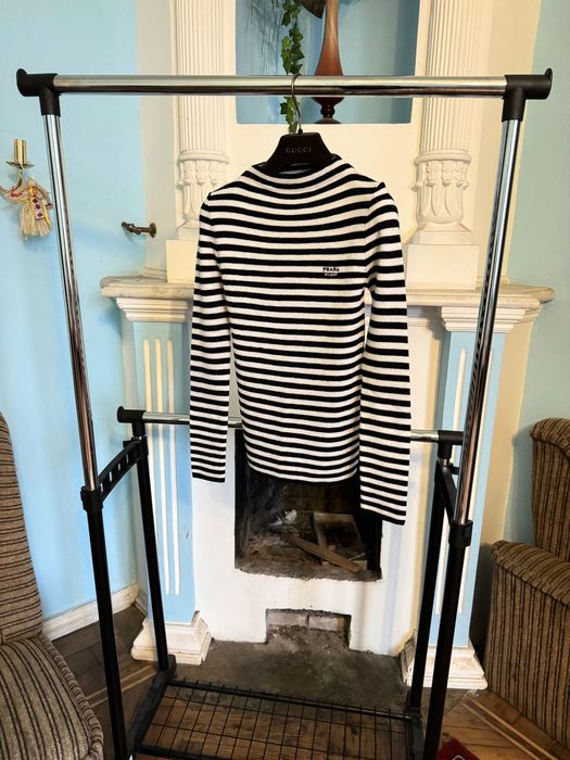 Гольф свитер кофта куртка prada Dior Chanel