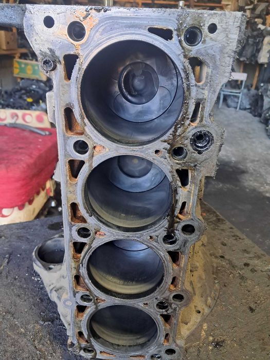Блок Mercedes 2.2 cdi OM 611 \ 646 Vito Sprinter