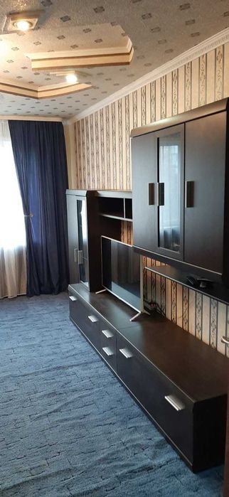 Продам 3-х квартиру г. Краматорск возле рынка ул. Парковая 87